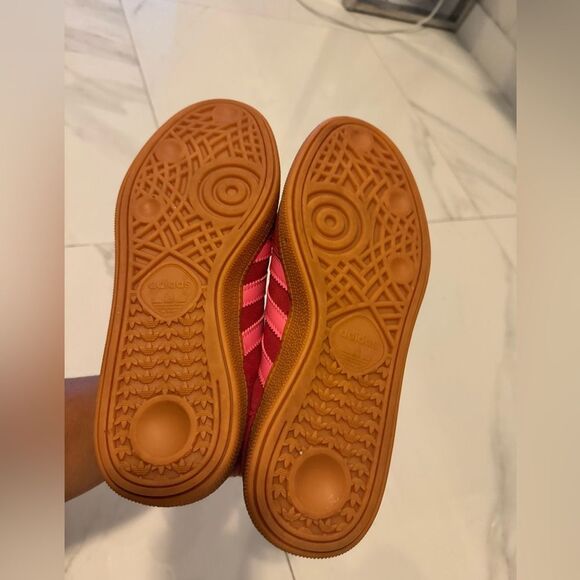 Adidas Red and Pink Sneakers #23 - Picture 12 of 15